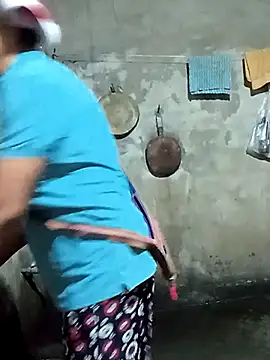 Bong sexy online show from July 2026 11:13:02 PM