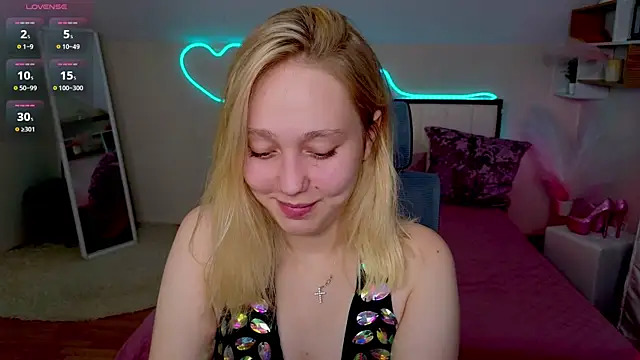 TinaShelton online show from July 2026 05:09:01 PM