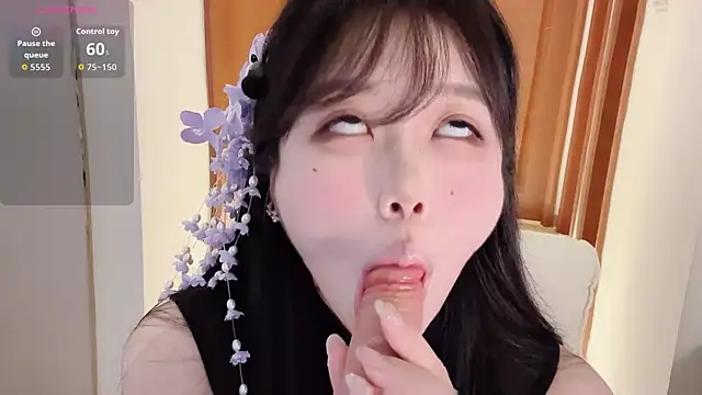 April UU online show from July 2026 11:53:01 PM
