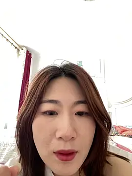 U-mi online show from May 2026 12:30:02 AM
