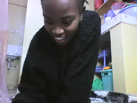 aliana082169 online show from June 2026 09:41:01 PM