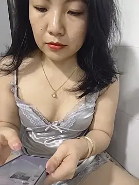 Snapshot of Myry_sweet chatting on June 2026 03:09:01 PM Myry sweet online show from June 2026 03:09:01 PM