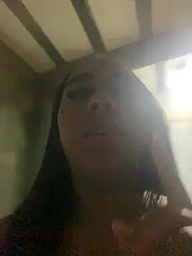 Snapshot of jhenannyy chatting on May 2026 06:51:01 AM jhenannyy online show from May 2026 06:51:01 AM