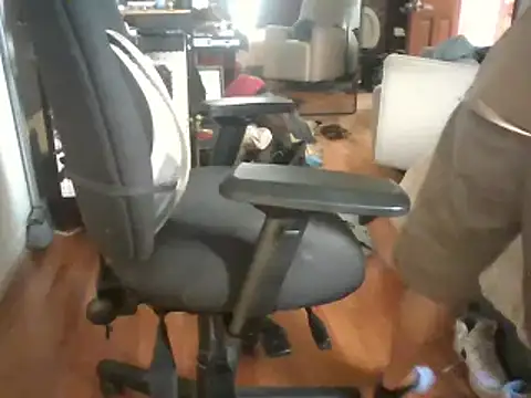 Snapshot of Clevername90 chatting on September 2025 08:41:01 PM Clevername90 online show from September 2025 08:41:01 PM