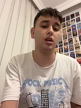 Snapshot of imjustaboyy1 chatting on May 2026 08:39:02 PM imjustaboyy1 online show from May 2026 08:39:02 PM