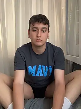 imjustaboyy1 online show from June 2026 04:31:02 PM