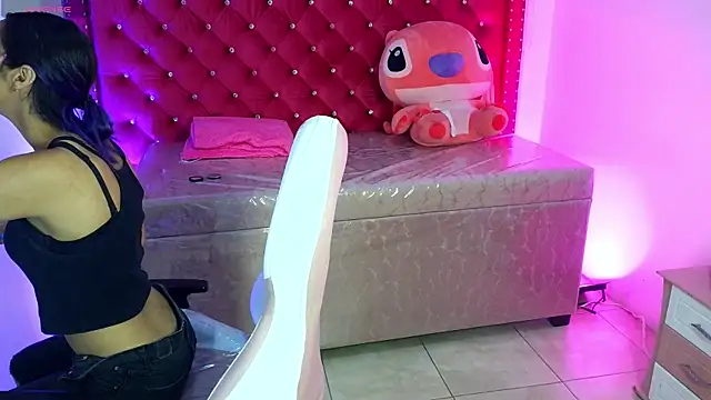 Cami monroe m online show from May 2026 12:09:02 PM