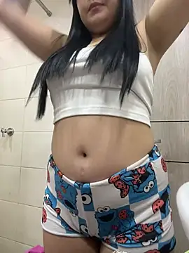 Snapshot of Romydoll_ chatting on July 2026 03:18:02 PM Romydoll online show from July 2026 03:18:02 PM