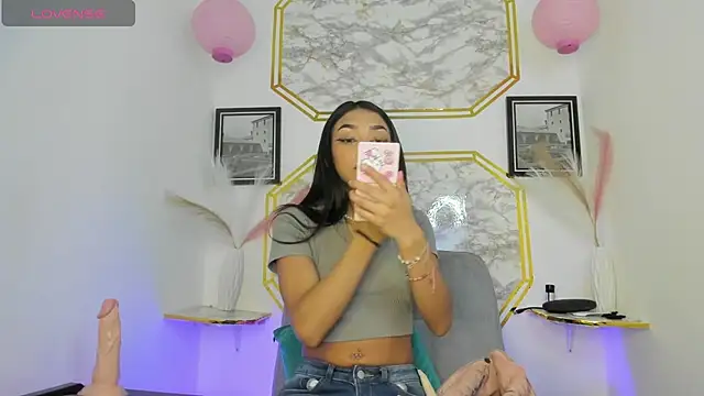 jaulyn 18   online show from May 2026 12:23:01 PM