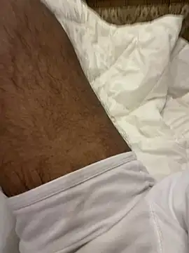 sexy man 22 online show from May 2026 05:28:01 PM