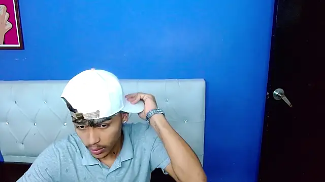 Angel foxc13 online show from June 2026 03:18:01 AM