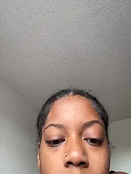Snapshot of mochaamor chatting on June 2026 04:50:02 PM mochaamor online show from June 2026 04:50:02 PM
