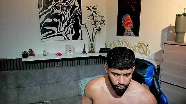 RikyAaron online show from June 2026 08:58:01 PM