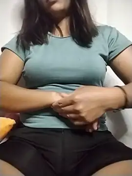 Blushmuse23 online show from July 2026 11:47:01 AM