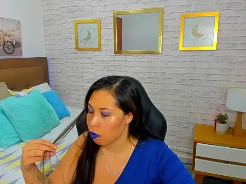 nikki nikoll online show from July 2026 03:57:02 AM