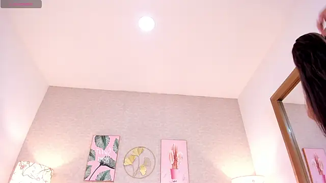 natalie fox   online show from June 2026 11:37:02 AM