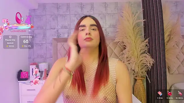 Snapshot of CleoFoxxx_ chatting on May 2026 01:48:02 PM CleoFoxxx online show from May 2026 01:48:02 PM