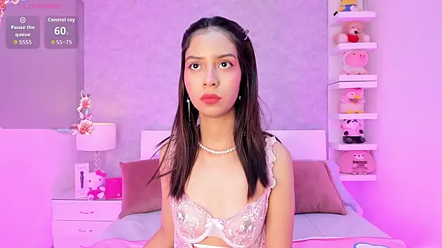 AriRose online show from July 2026 12:08:02 PM