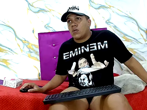 stevenmeggan online show from May 2026 03:55:02 AM