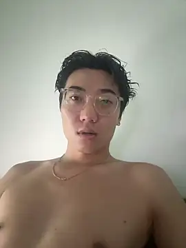 YourBadboy718 online show from June 2026 07:10:01 AM