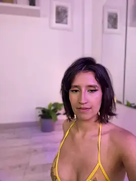 Frrancesca  online show from June 2026 04:17:02 AM