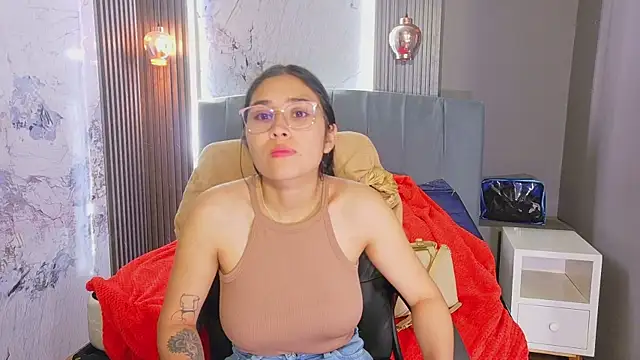 adaira31 online show from June 2026 08:44:01 PM