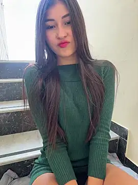 Aylin-fire online show from May 2026 06:48:01 PM