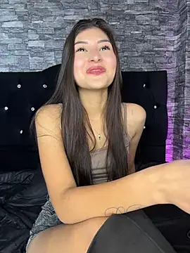 Aylin-fire online show from July 2026 07:39:01 PM