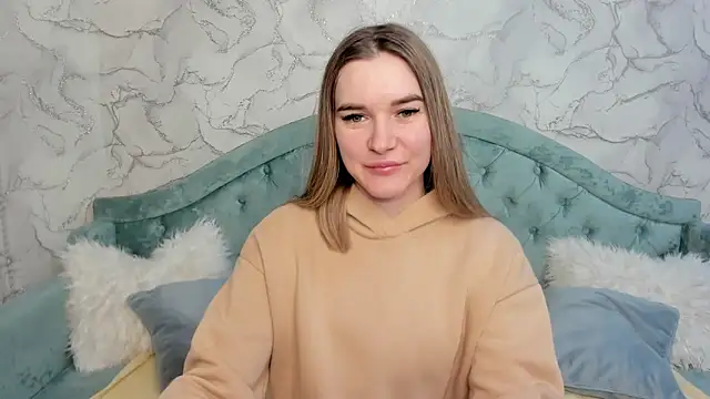 RoxyReignn online show from May 2026 10:47:01 PM