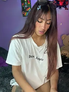 Leyla collinss  online show from July 2026 03:42:02 AM
