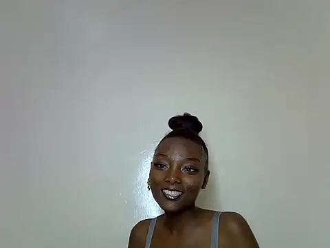 Tasha Arianah online show from July 2026 04:49:02 PM