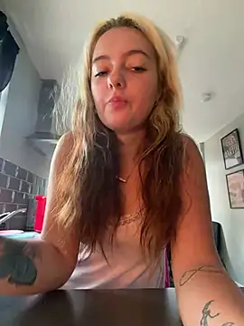 naughtygirl6989 online show from July 2026 09:12:01 AM