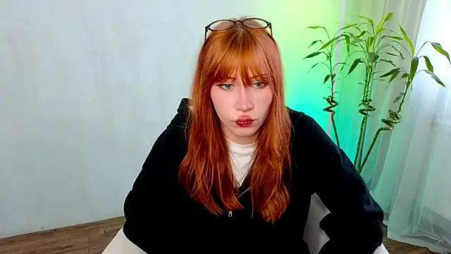 Fleur Fox online show from May 2026 09:17:02 AM