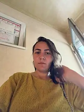 BrunetteNymph online show from June 2026 06:38:02 AM