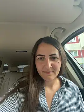 BrunetteNymph online show from July 2026 03:58:01 PM