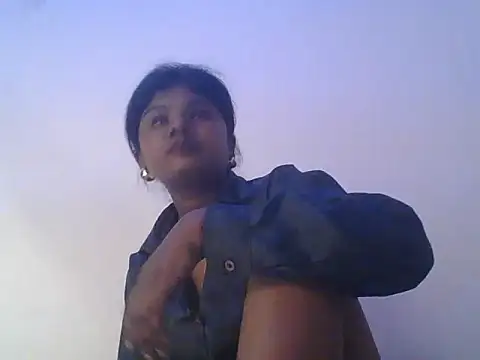 Snapshot of naromi_3563 chatting on July 2026 02:43:01 PM naromi 3563 online show from July 2026 02:43:01 PM