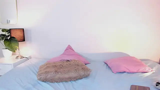 Arianmoon  online show from June 2026 03:37:01 AM