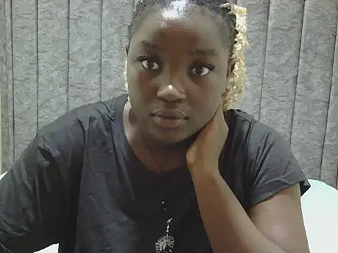 Snapshot of Ebonydol1 chatting on May 2026 07:48:02 AM Ebonydol1 online show from May 2026 07:48:02 AM