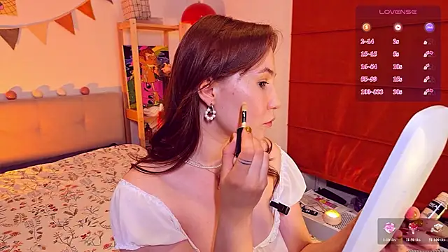 Snapshot of come_in_bed chatting on July 2026 03:26:02 PM come in bed online show from July 2026 03:26:02 PM