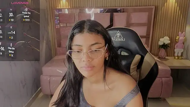 valentina gomez s online show from July 2026 03:21:02 PM