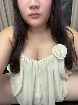 Snapshot of Luckysisi-s chatting on July 2026 02:31:01 PM Luckysisi-s online show from July 2026 02:31:01 PM