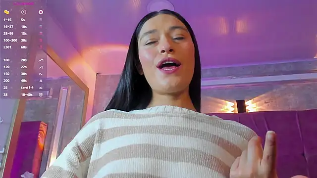 Stushaa online show from June 2026 02:43:02 PM