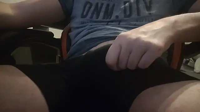Pat CumShow4Dad online show from June 2026 08:42:01 PM