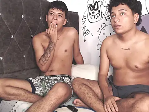 LiamANDjordann online show from May 2026 04:07:01 AM