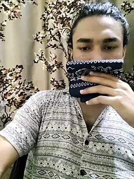 Snapshot of kabir_noir chatting on June 2026 03:17:01 PM kabir noir online show from June 2026 03:17:01 PM