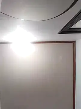 YoenLyy online show from July 2026 03:59:02 AM