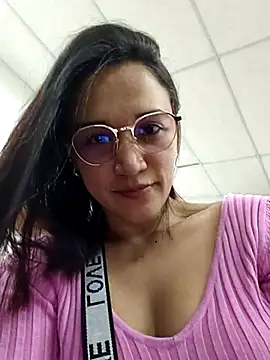 DaniRivers  online show from June 2026 02:40:01 PM
