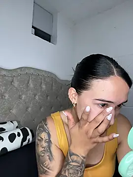 DaniRivers  online show from July 2026 08:04:01 PM