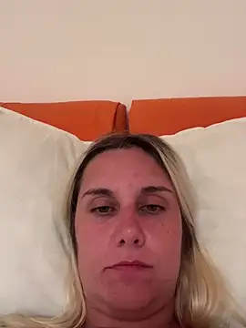 Sofia beee online show from May 2026 12:06:01 AM