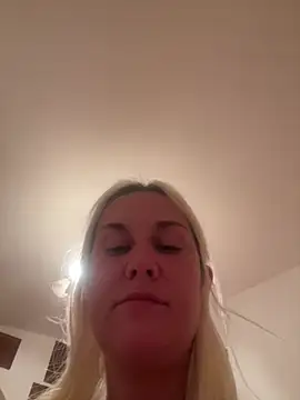 Sofia beee online show from July 2026 02:05:17 AM